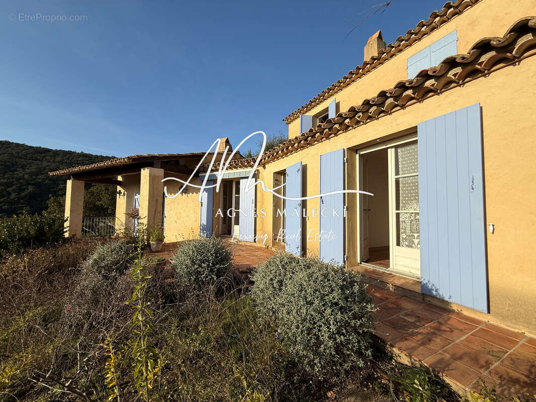 Maison à LA CROIX-VALMER