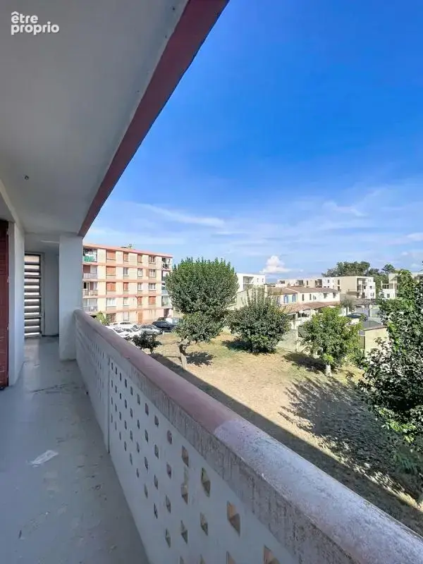 Exclusivité – Appartement T3 de 66 m² - Le pontet - - photo 2