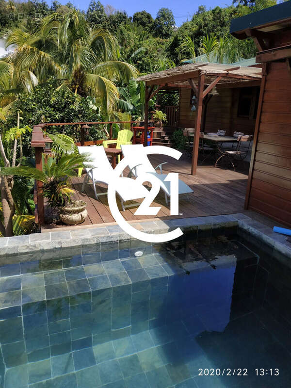 Maison à RIVIERE-PILOTE