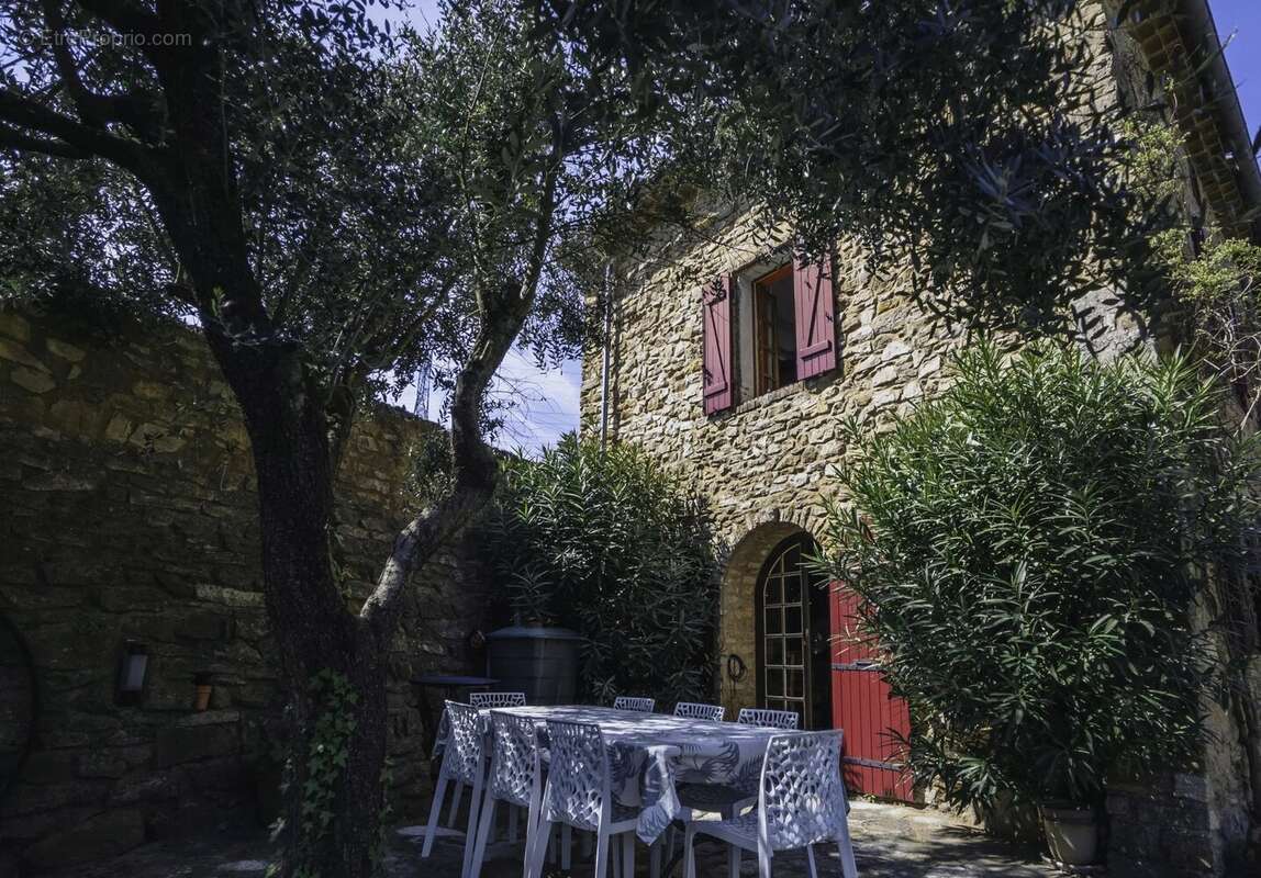 Maison à SAINT-MARTIN-D'ARDECHE