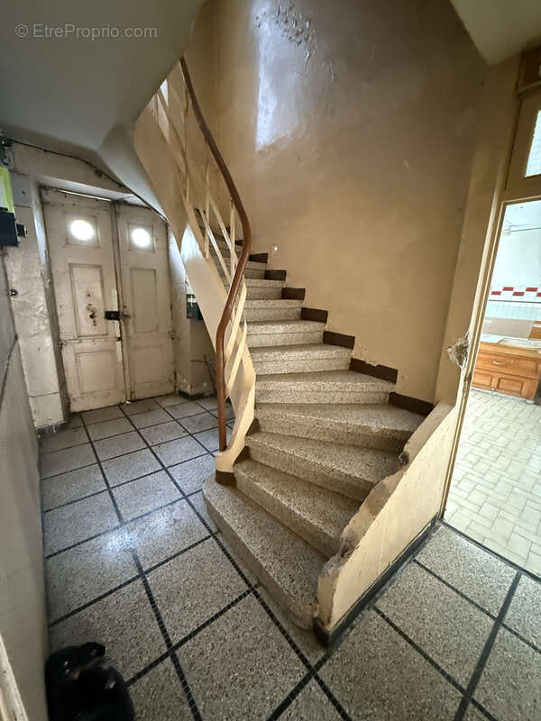 Appartement à TOURNEMIRE