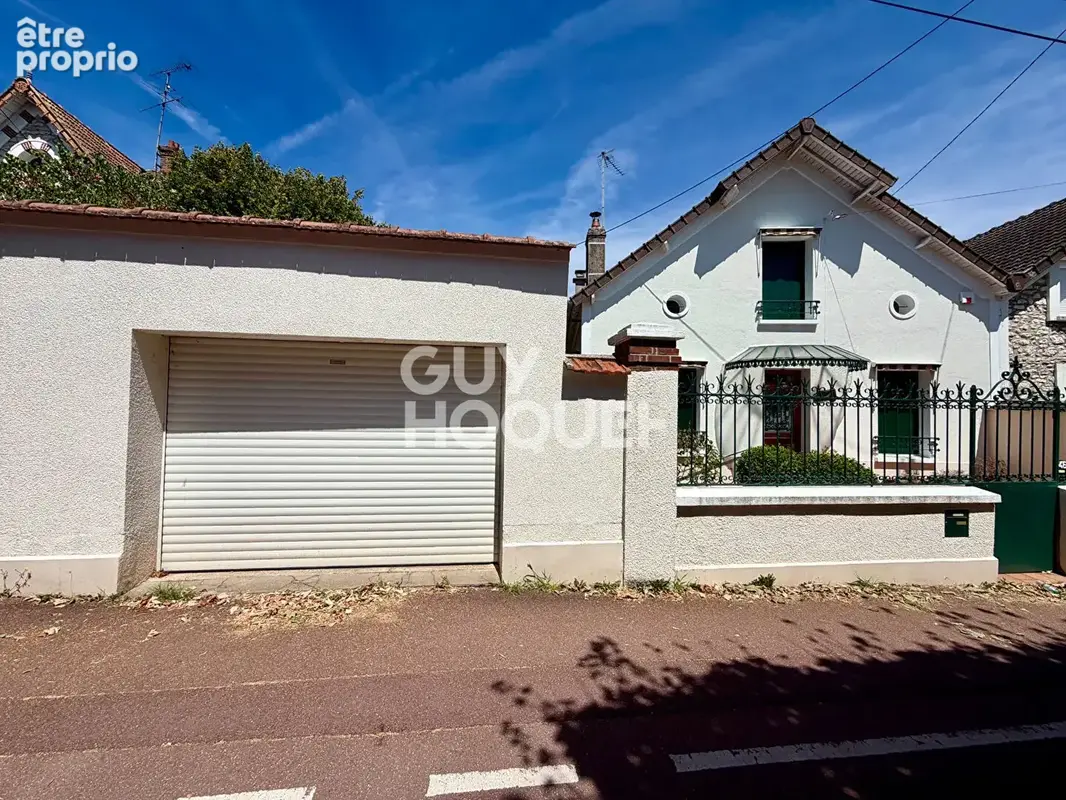 Belle maison de 121m²  sur un terrain 450m²  à deux minutes du centre ville  et de la gare de Moret-sur-Loing - photo 3