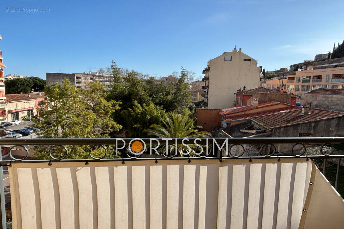 Appartement à CAGNES-SUR-MER
