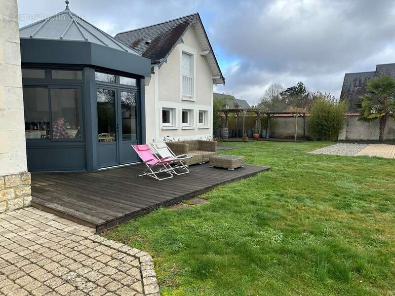 Maison à SAINT-CYR-SUR-LOIRE
