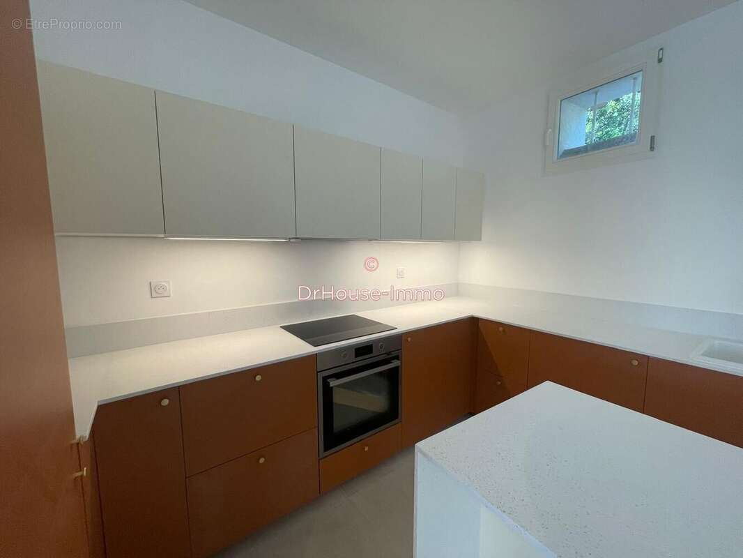 Maison à MARSEILLE-8E