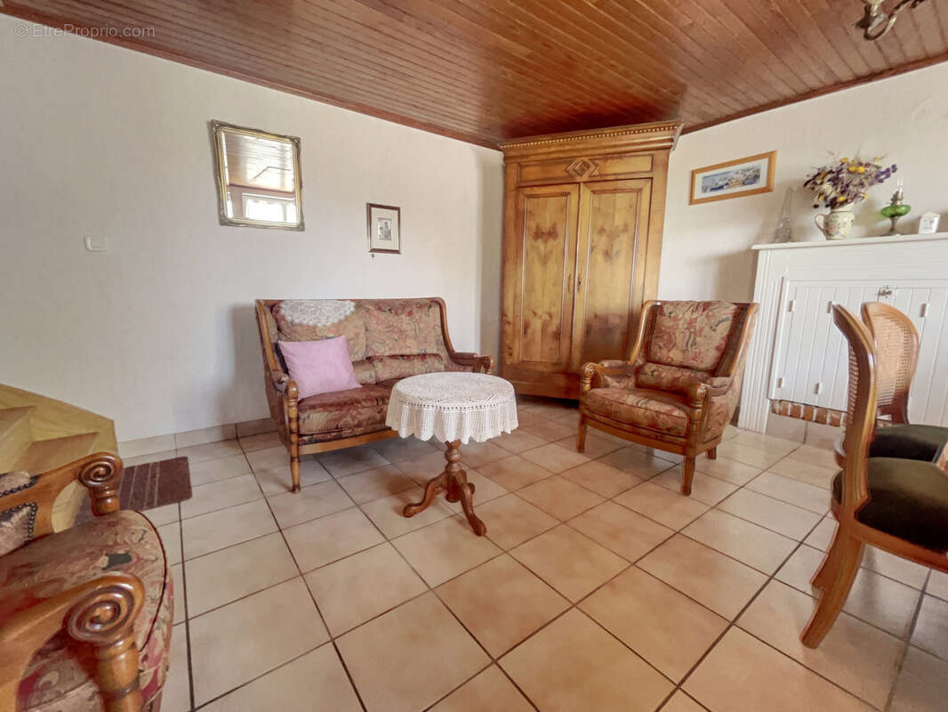 Maison de village avec dépendances - photo 3