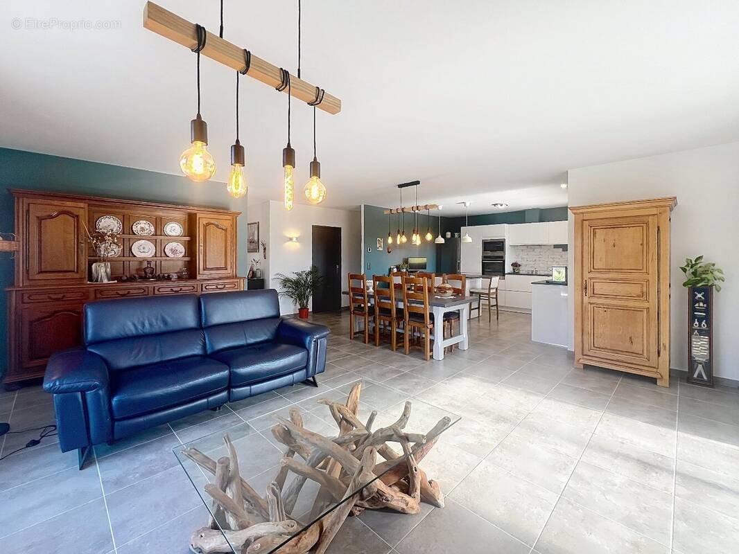 Maison à SAUVETERRE-DE-GUYENNE