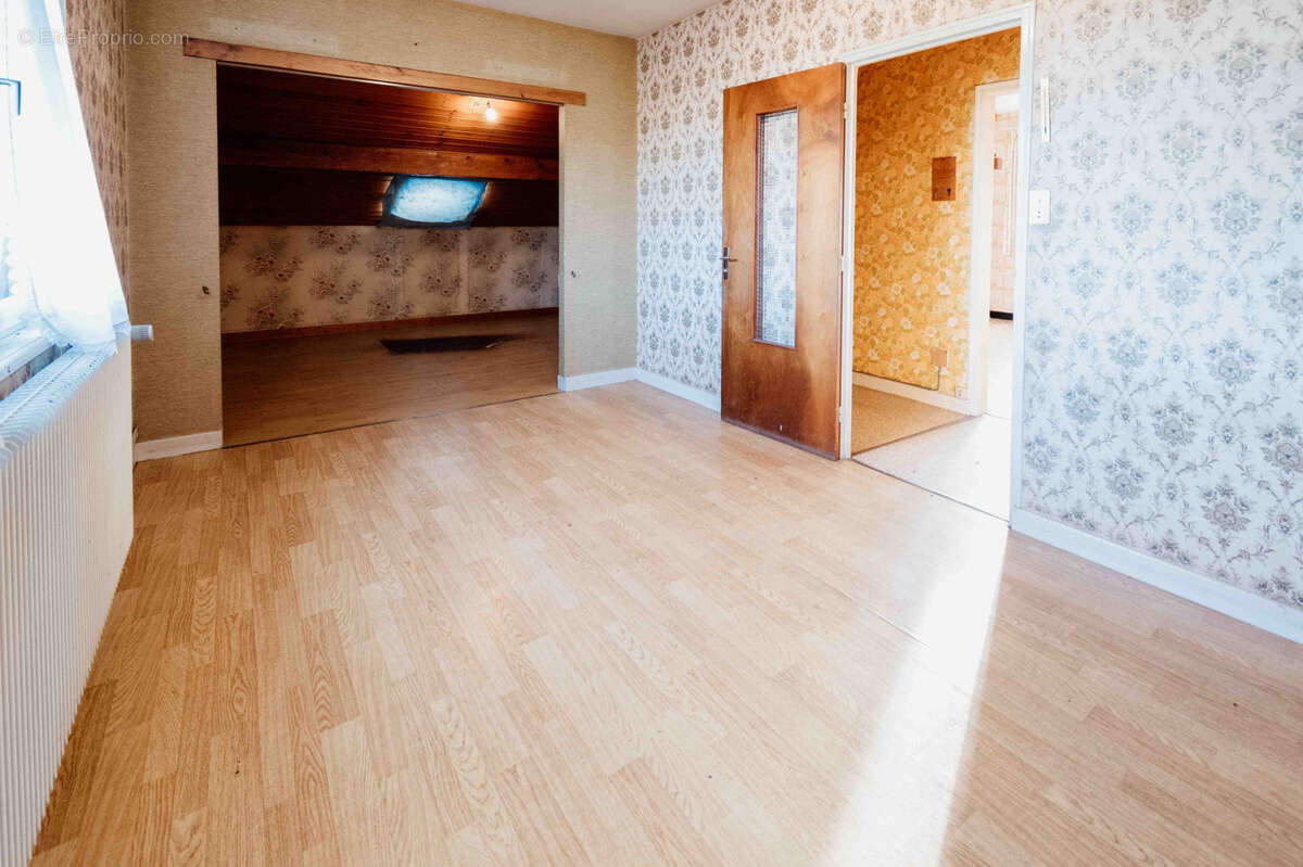 Maison à LA LONGEVILLE