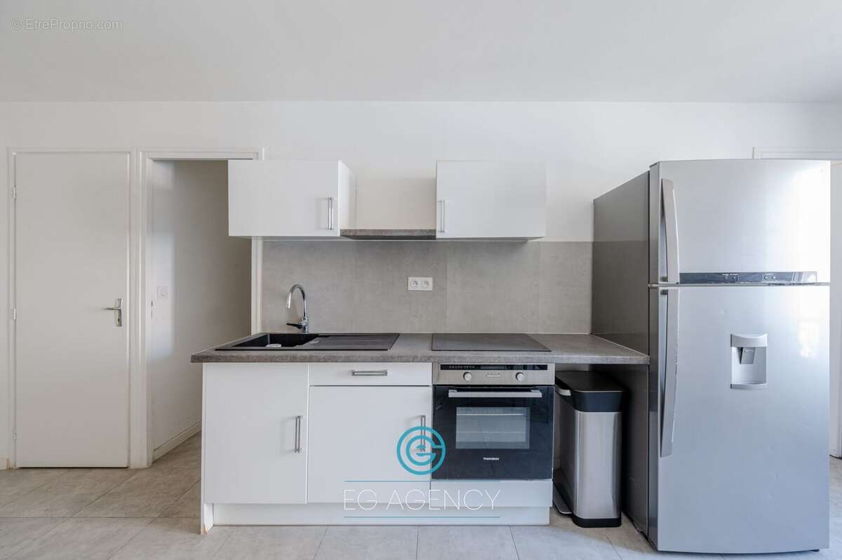 Appartement à MARSEILLE-2E