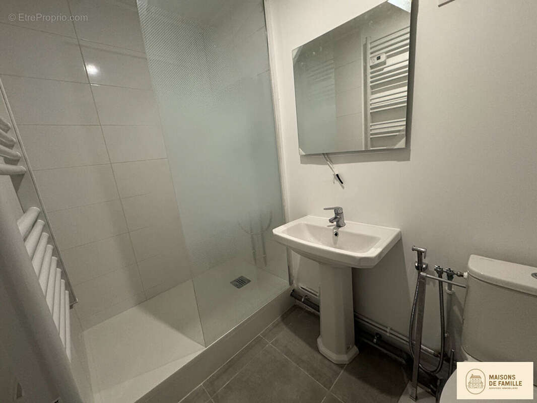 Appartement à SAINT-DENIS