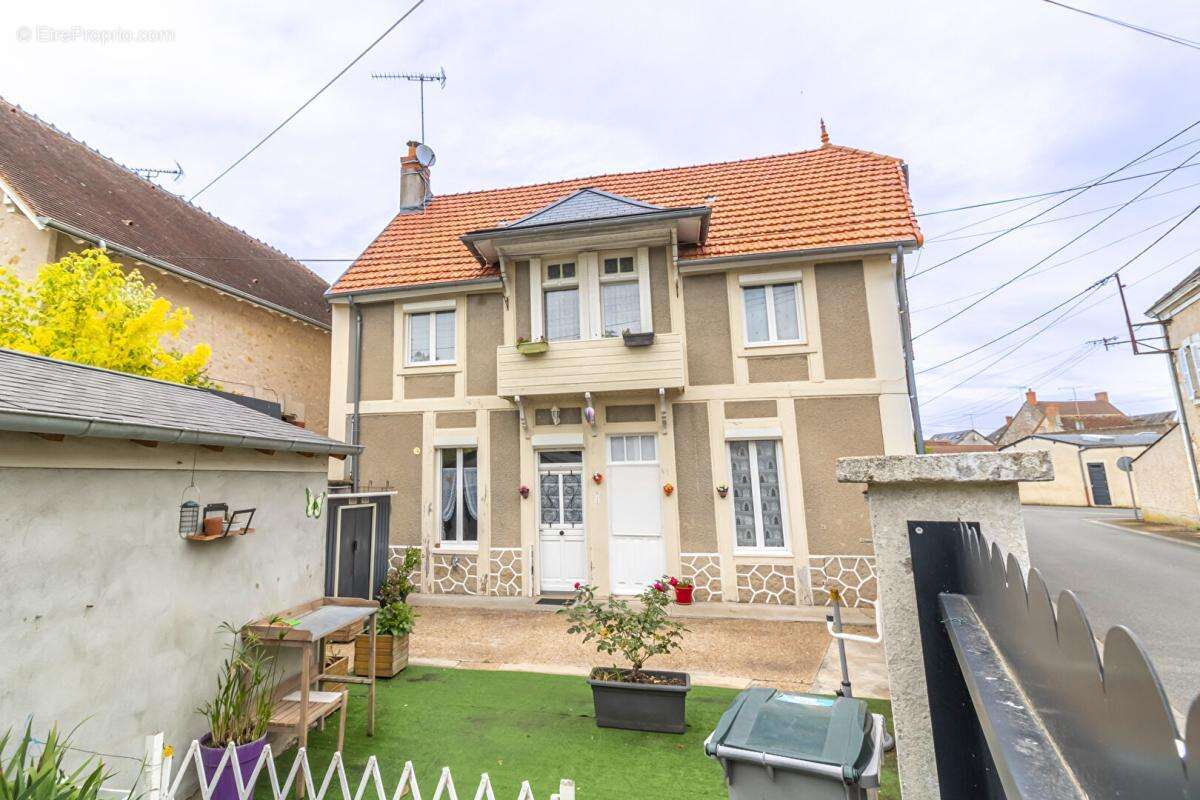 Maison à CHABRIS