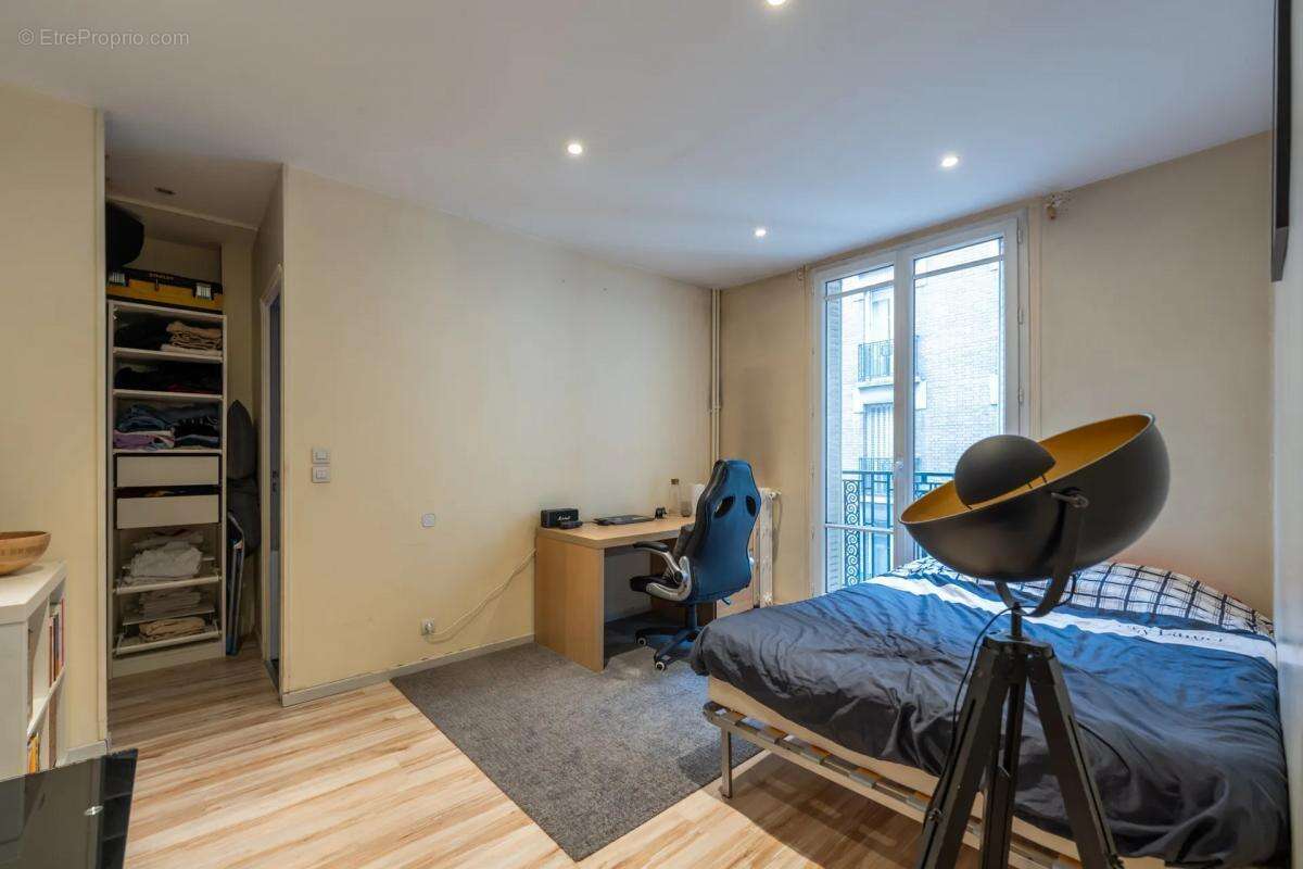 Appartement à COLOMBES