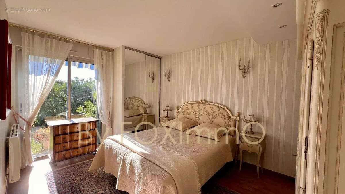 Maison à LA COLLE-SUR-LOUP