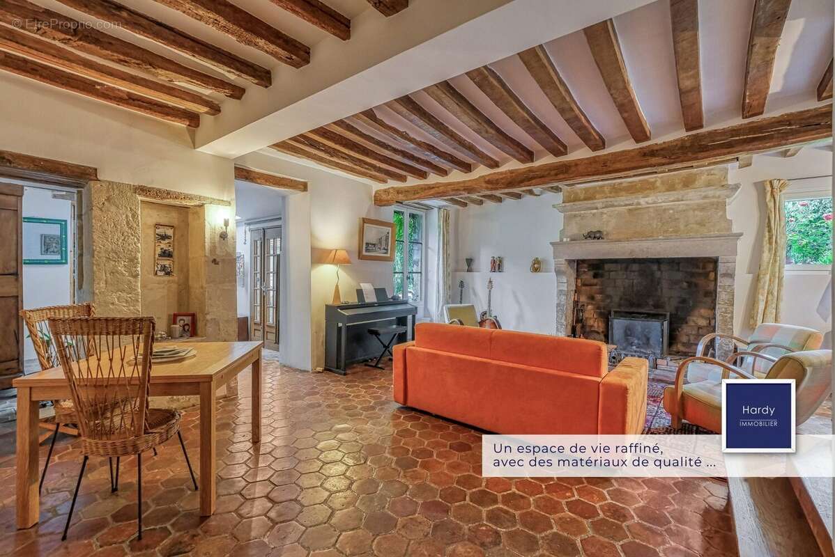 Maison à PONTOISE