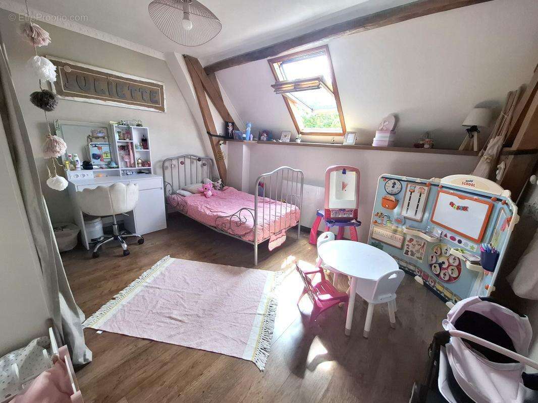 Maison de 144 m² à Hautefontaine - photo 10