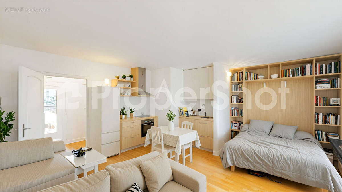 Appartement à CHARENTON-LE-PONT