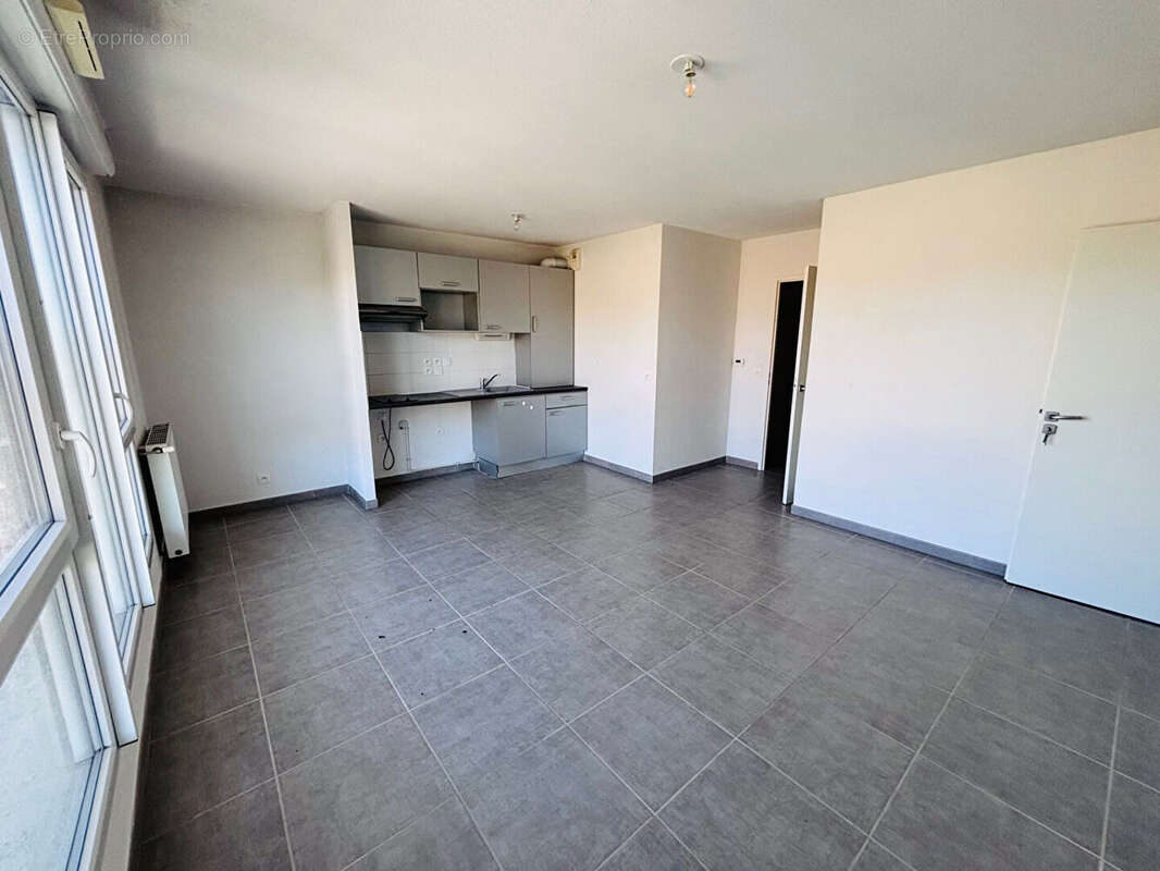 Appartement toulouse 2 pièce(s) 41 m2 proche balma - argoulet - chateau de l'hers- limeyrac - photo 4