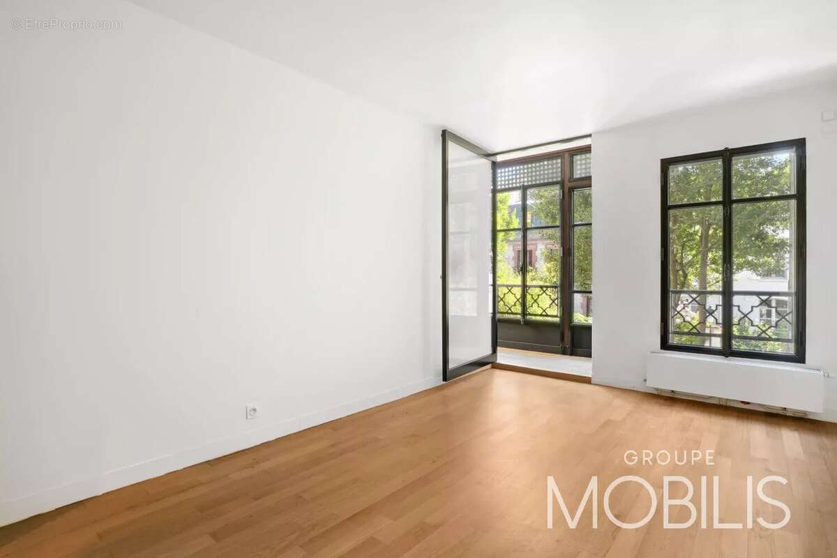 Maison à NEUILLY-SUR-SEINE