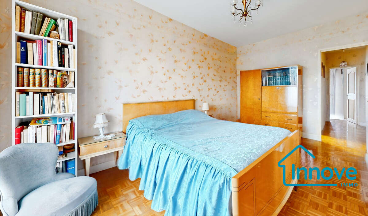 Appartement à VERSAILLES