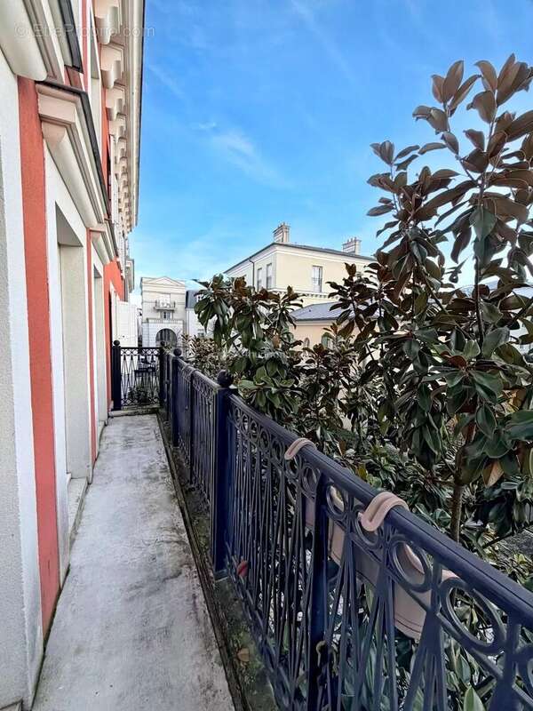 Appartement à SERRIS