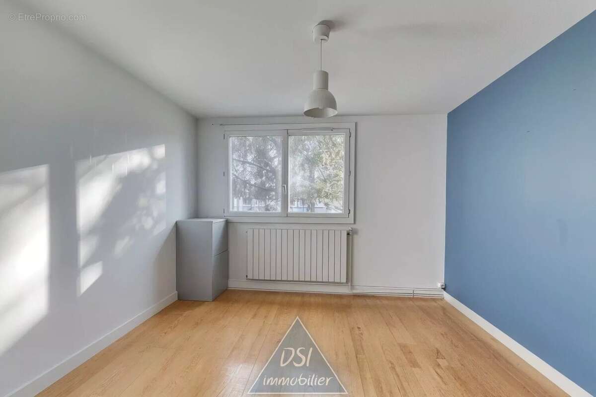 Appartement à LYON-8E