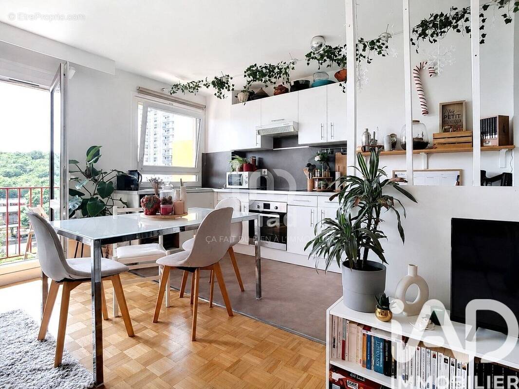 Photo 1 - Appartement à ROSNY-SOUS-BOIS