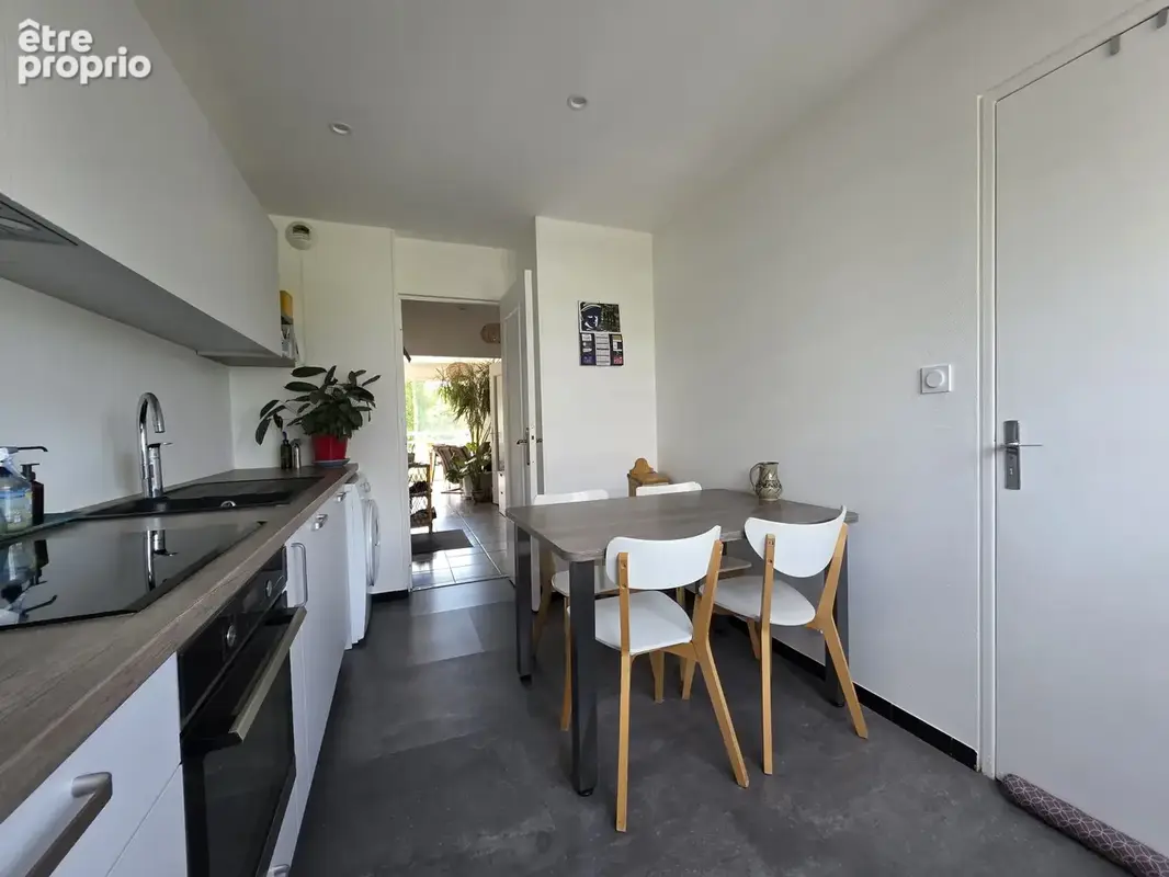 Appartement 5 pièces 89 m² à vendre à Chevigny-Saint-Sauveur (21800) - photo 6