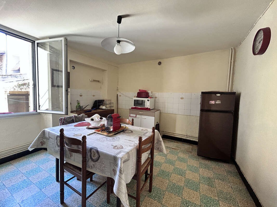 En Cévennes, petite maison de village, à rénover, à vendre - photo 5