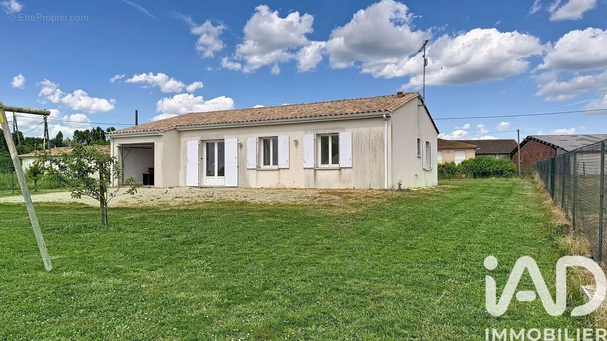 Photo 1 - Maison à SAINTE-LHEURINE