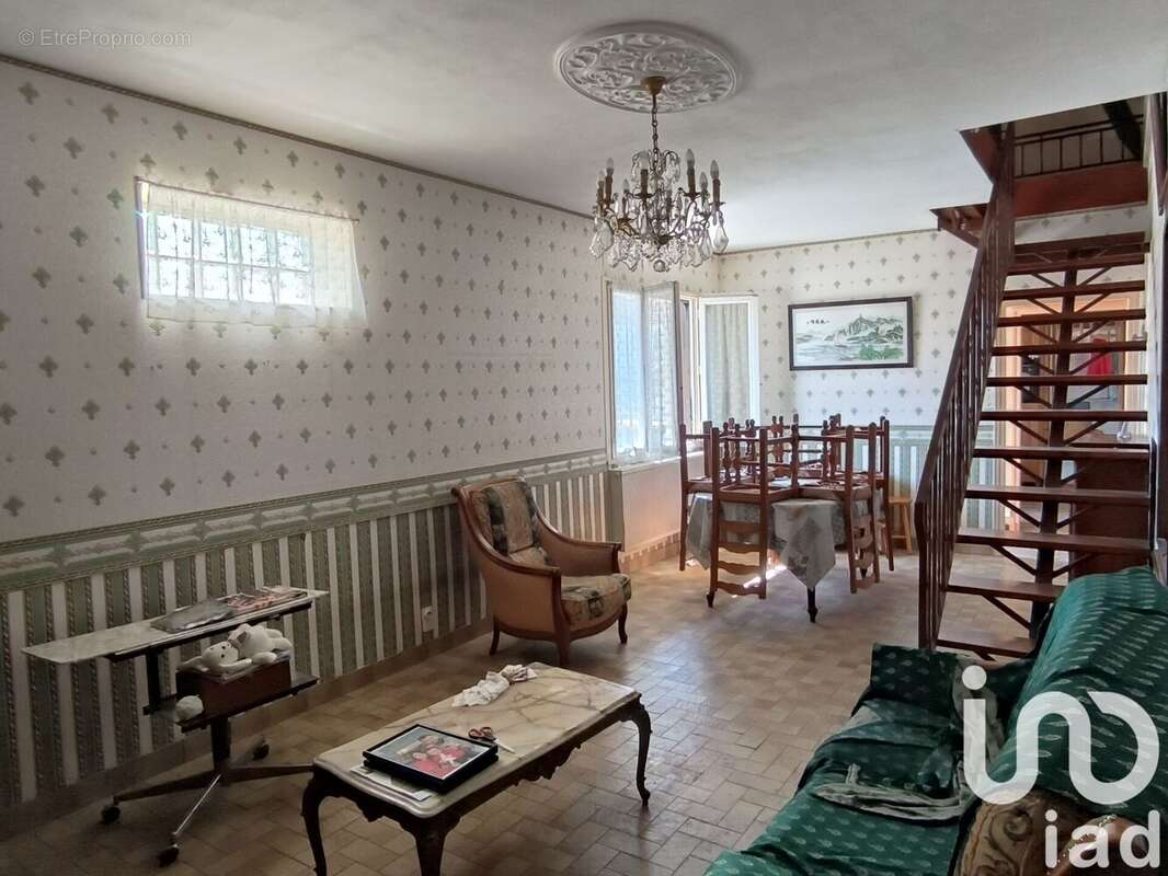 Photo 7 - Maison à MONTLUCON