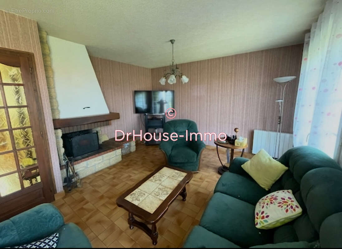 Maison à TREUZY-LEVELAY