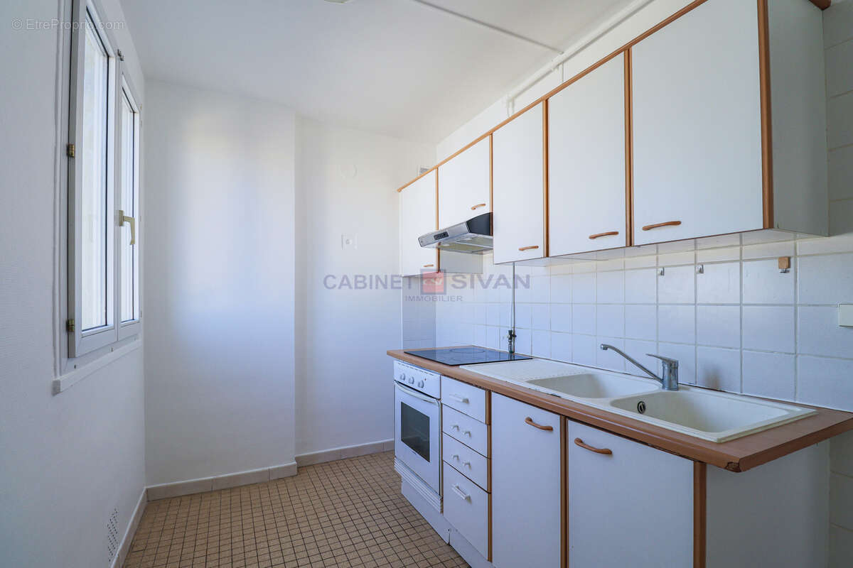 Appartement à SARTROUVILLE