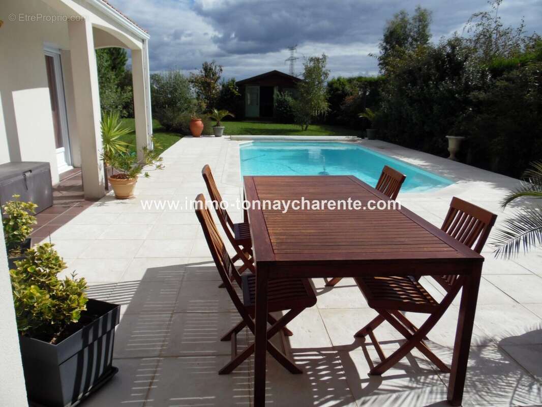 Maison 143 m² à Tonnay-Charente  - photo 5