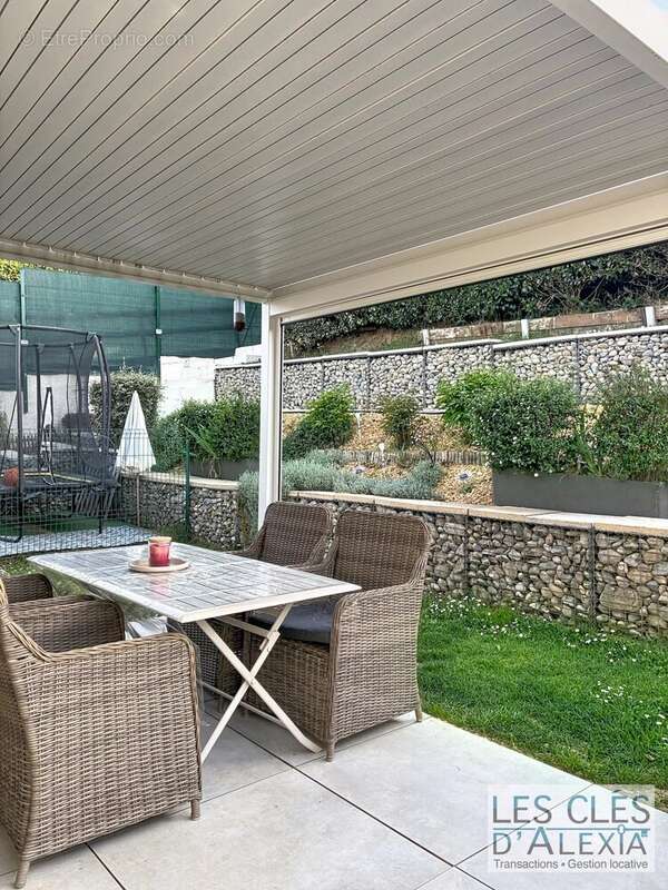 Appartement à LOIRE-SUR-RHONE