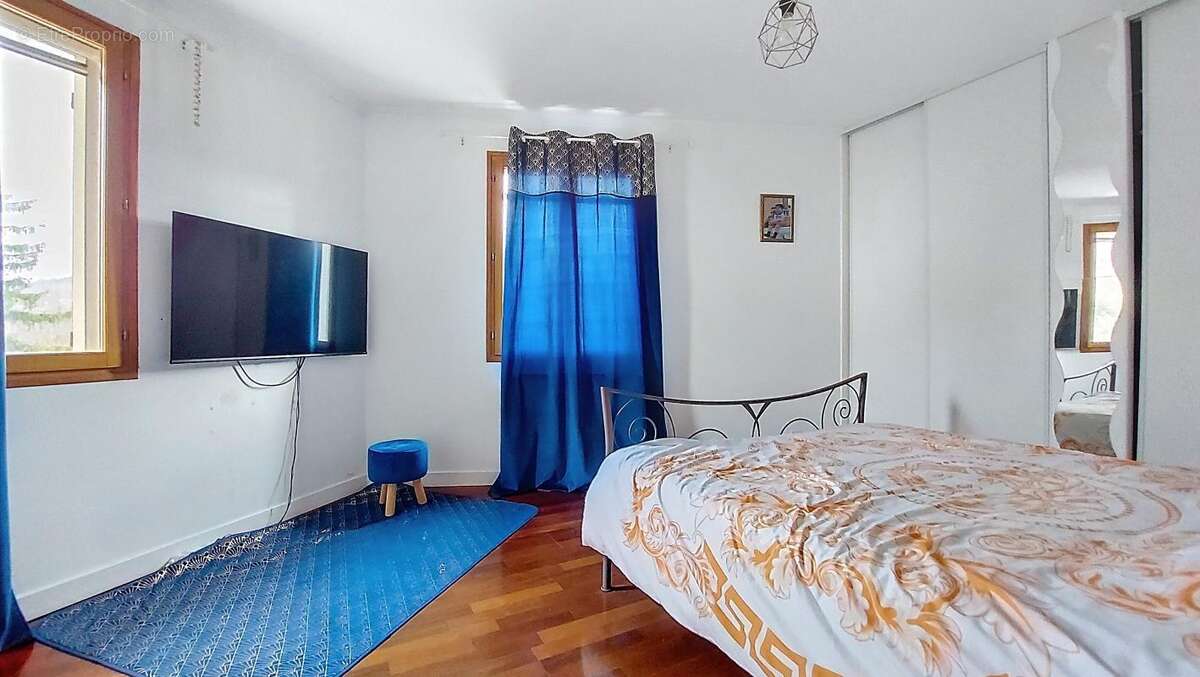 Maison à SAINT-ROMAIN-EN-GIER