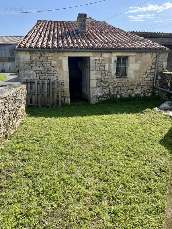 Appartement à TAILLEBOURG