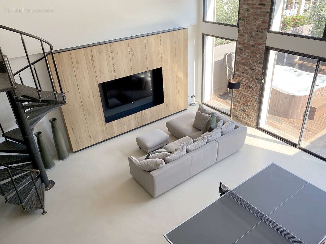Authentique Loft avec extérieur - photo 3