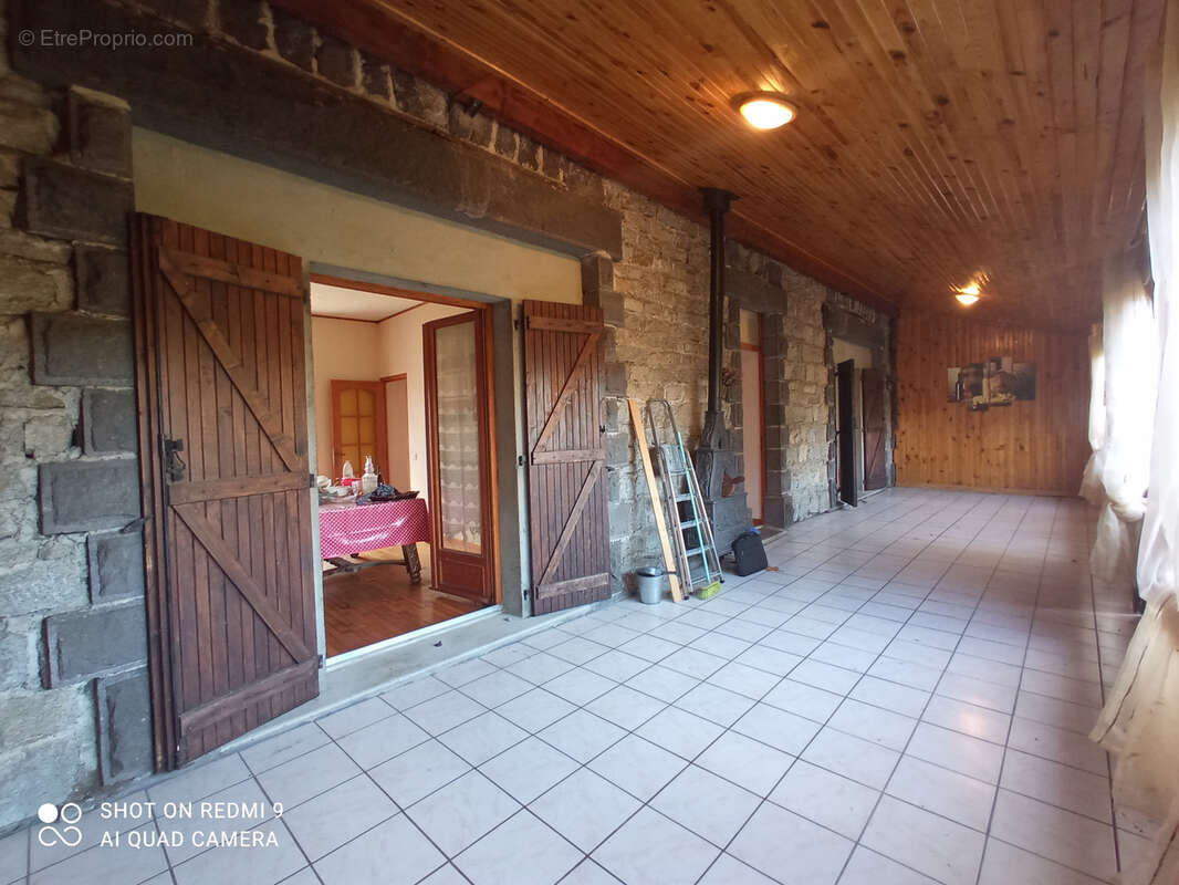 Maison à PONTGIBAUD