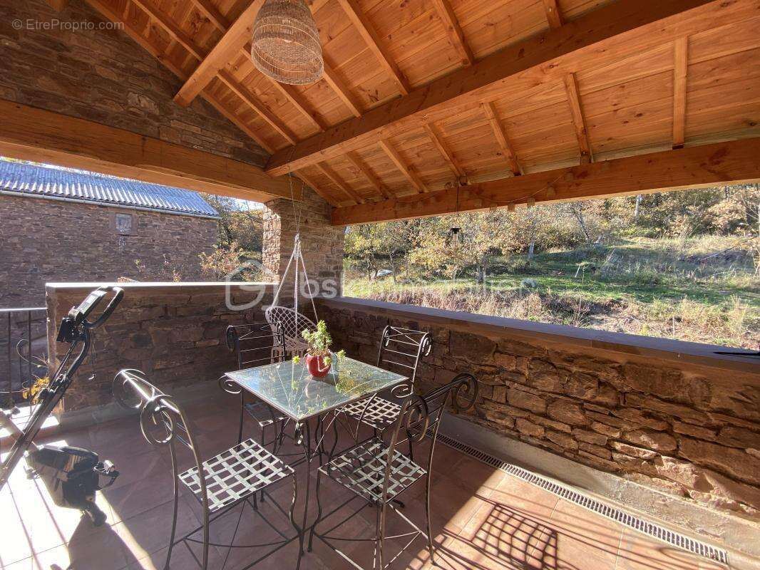 Maison à SAINT-IZAIRE