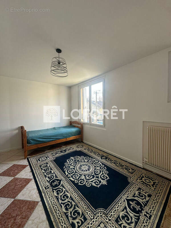 Maison à VILLIERS-LE-BEL