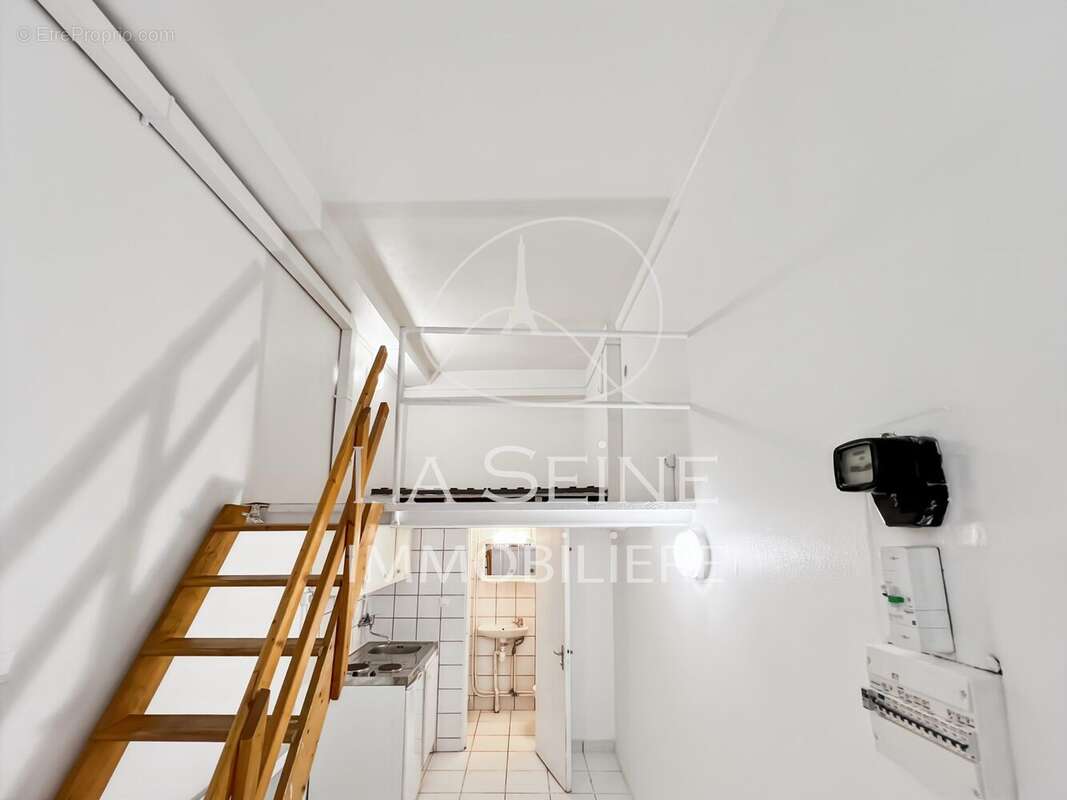 Appartement à PARIS-15E