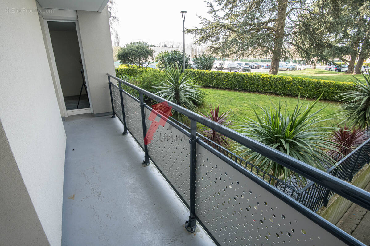 Appartement à CHILLY-MAZARIN