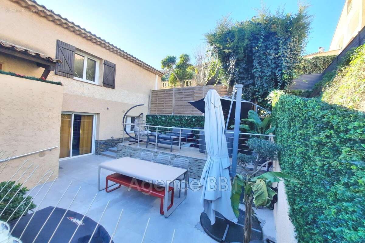 Appartement à CAGNES-SUR-MER