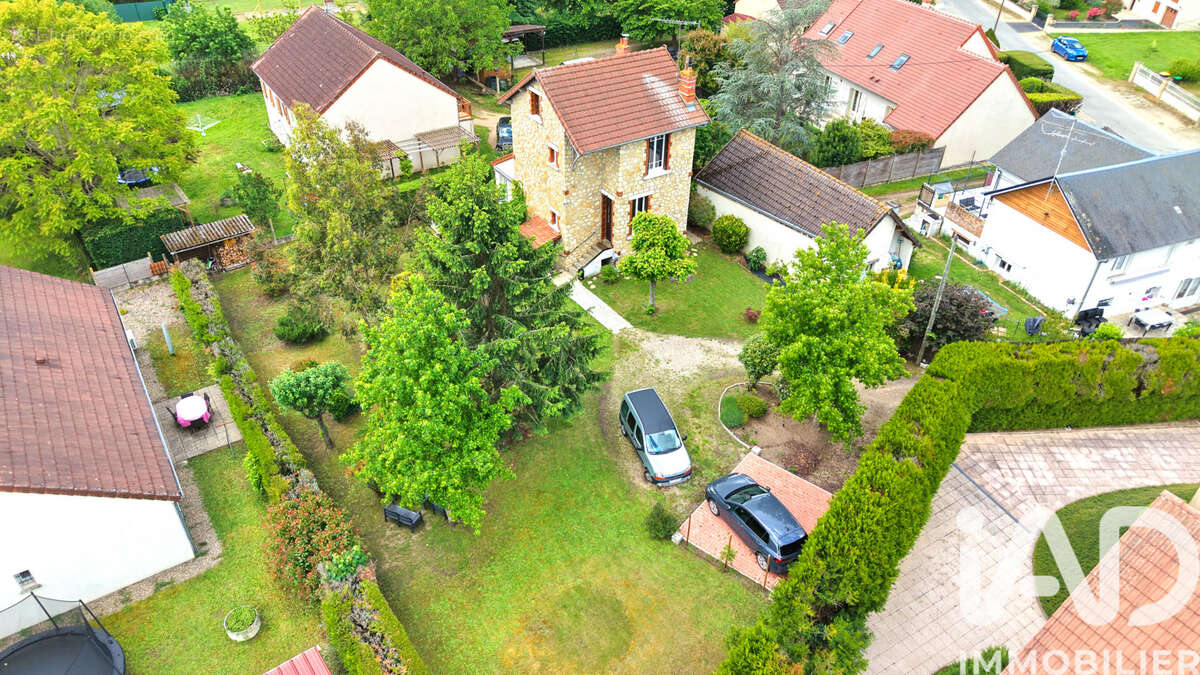 Photo 3 - Maison à SAINT-AMAND-MONTROND