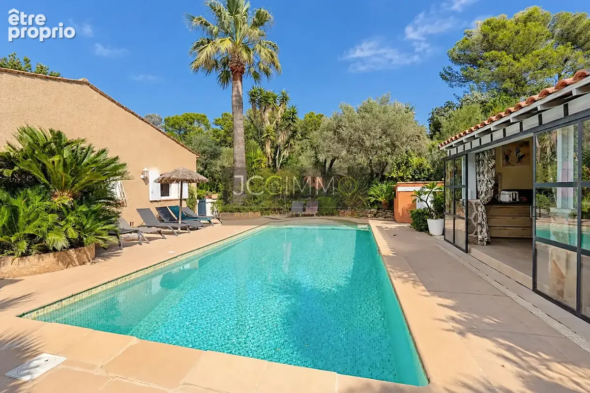 CARQUEIRANNE (BEAU VÉZÉ) - Maison T6 171 m2 - Terrain 5 202 m2 - Double Garage 43 m2 - Pool House - Piscine - - photo 19