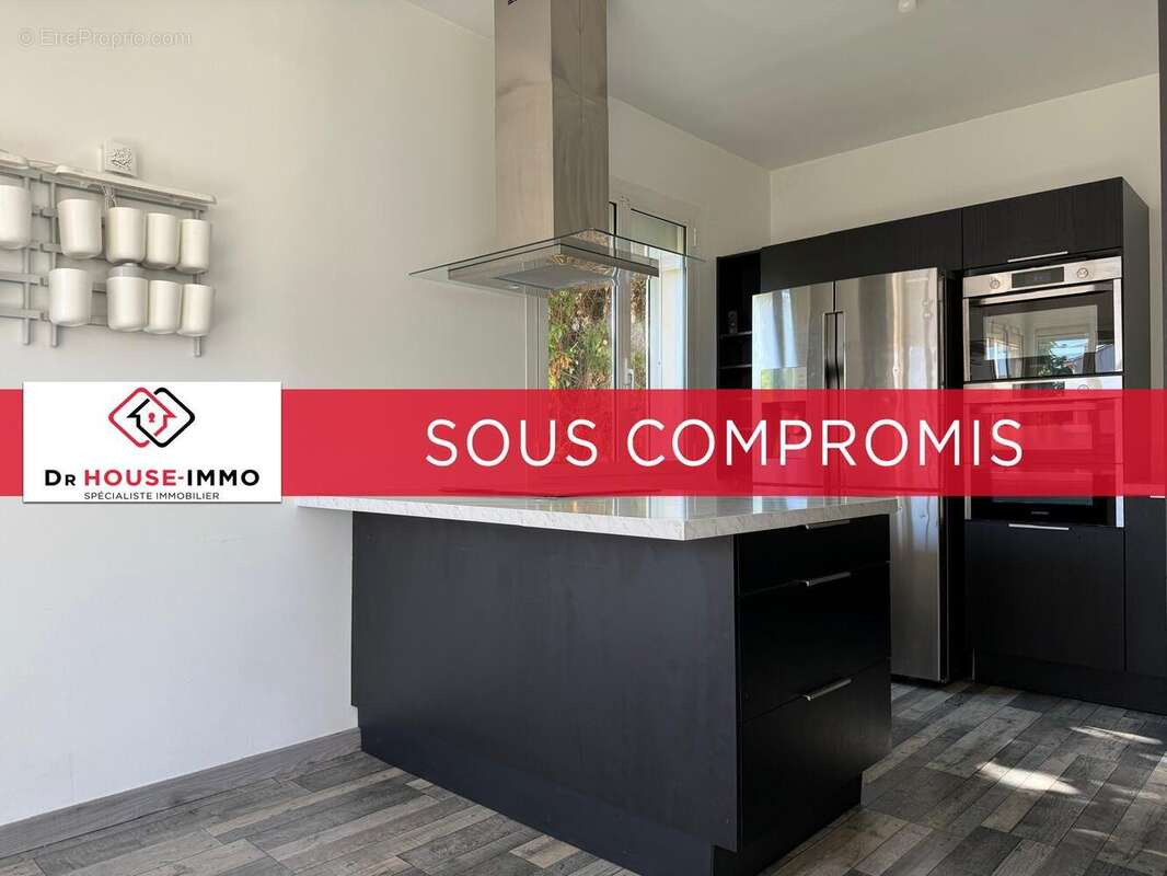 Maison à SAINT-VICTORET