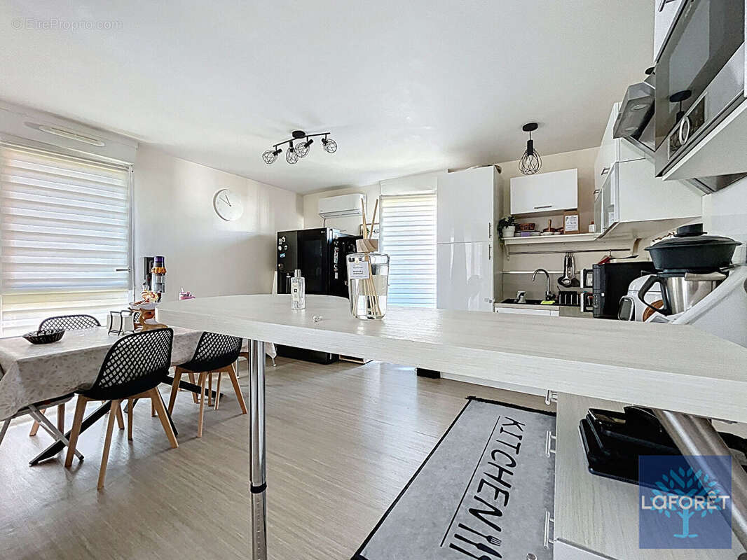 Appartement à VIGNEUX-SUR-SEINE