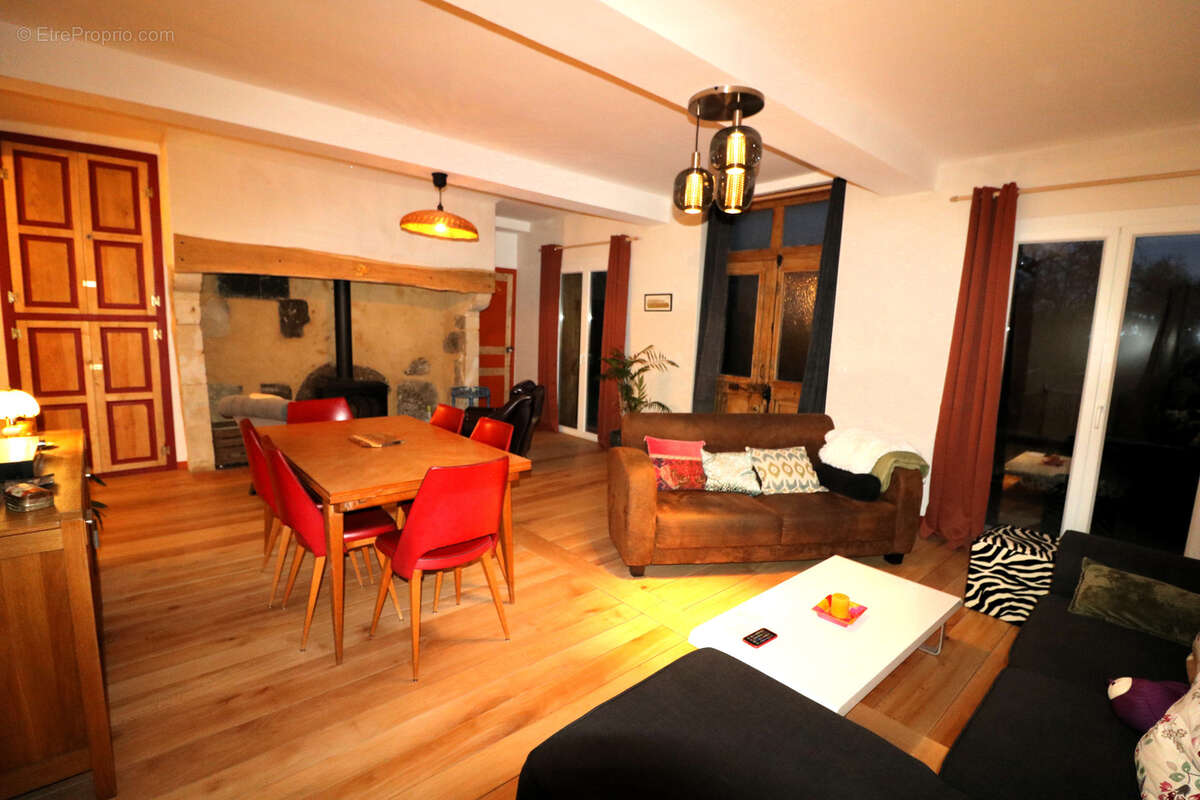 Maison à LANNEPAX