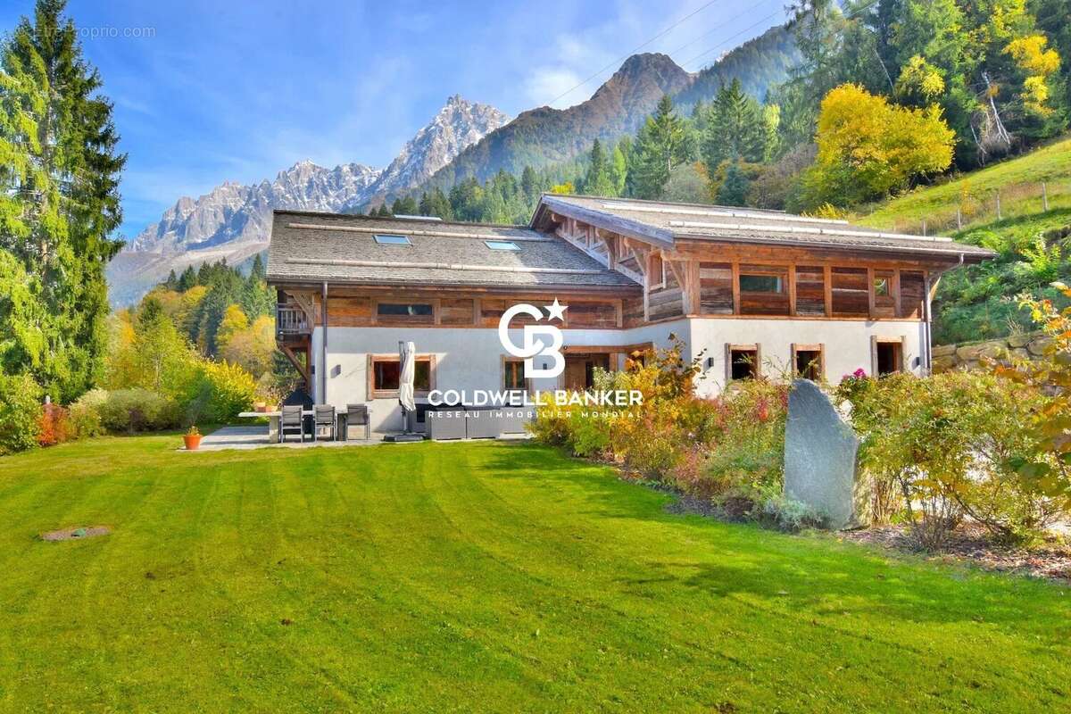 Maison à LES HOUCHES