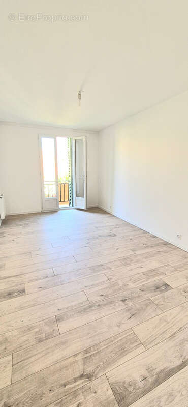 Appartement à HYERES